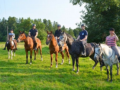 HORSECLUB "TELFAS", BALDONE